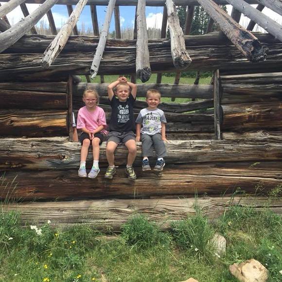 Meet your Posher, Jan - Picture 1 of 1